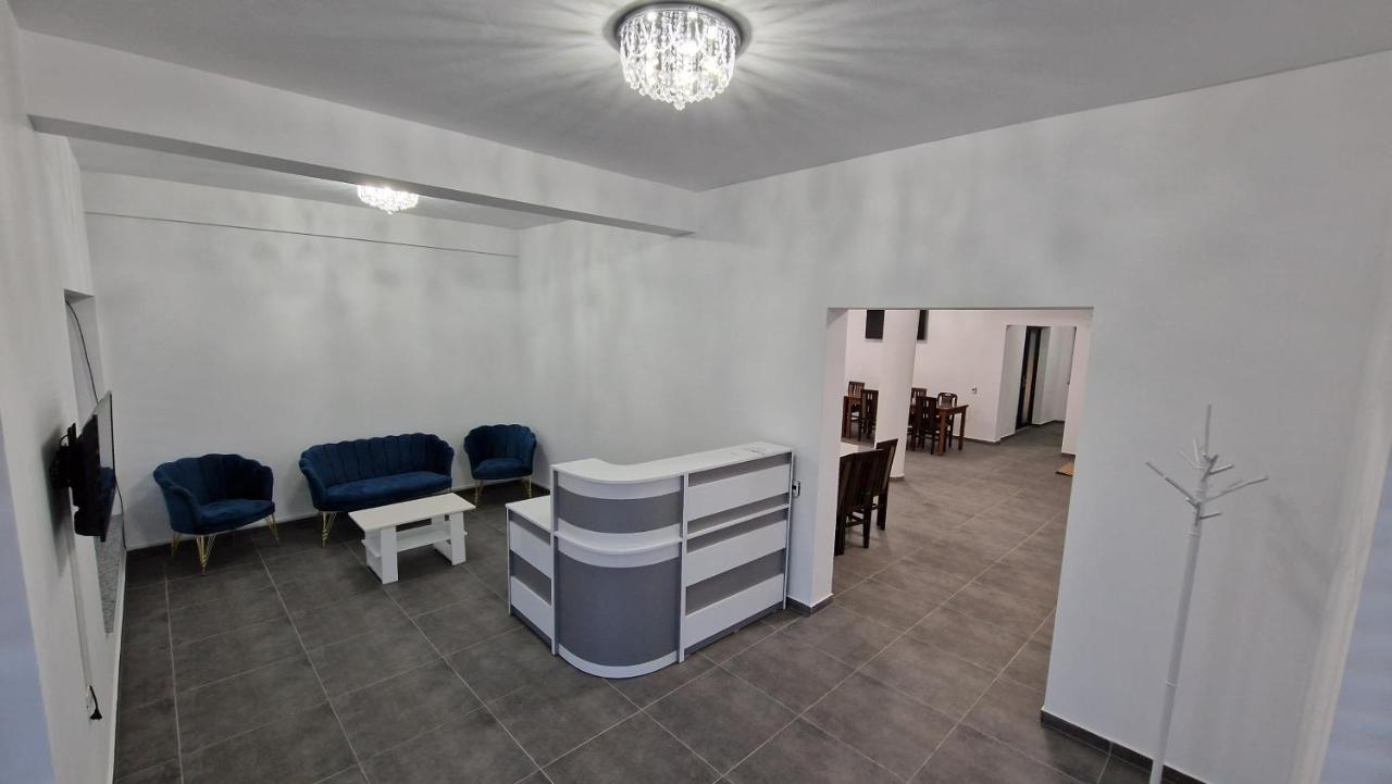 Casa De Vacanta Larisa Novaci-Străini Eksteriør bilde