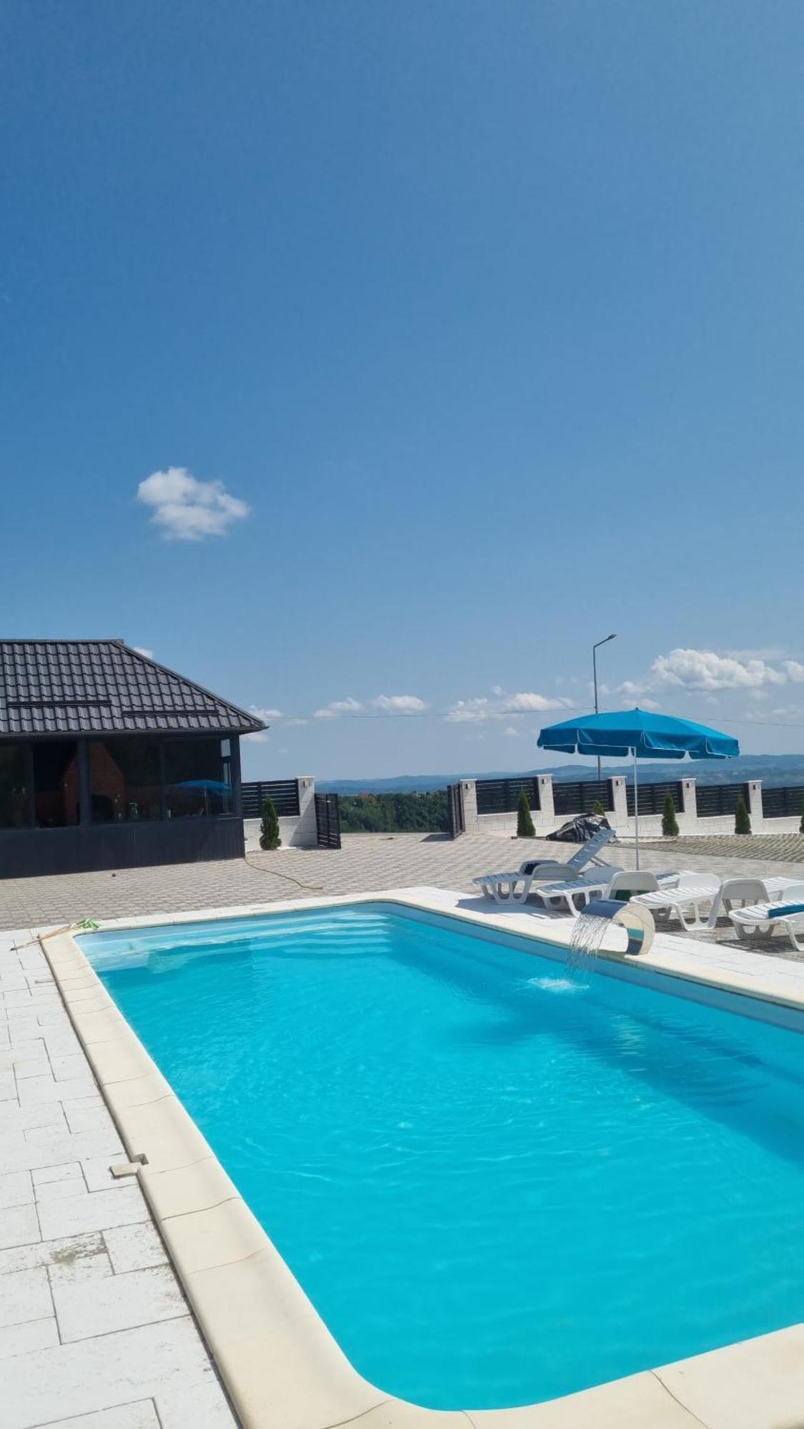 Casa De Vacanta Larisa Novaci-Străini Eksteriør bilde